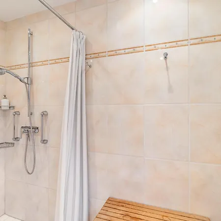 Apartment Schwarzwald Glueck Buehl (Rastatt)
